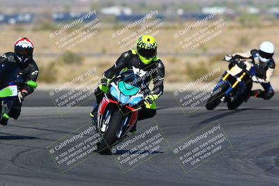 media/May-15-2022-SoCal Trackdays (Sun) [[33a09aef31]]/Turn 11 (820am)/